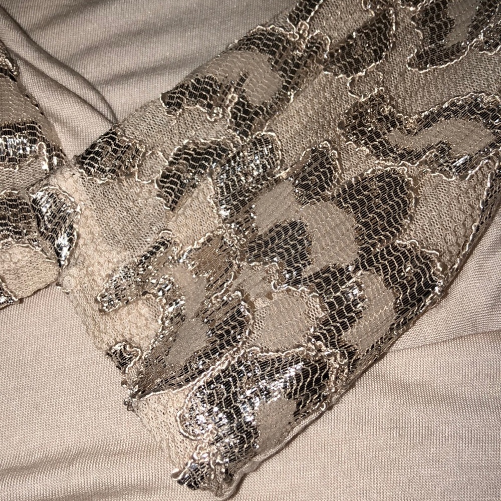 Ella moss metallic detail top - Picture 8 of 13